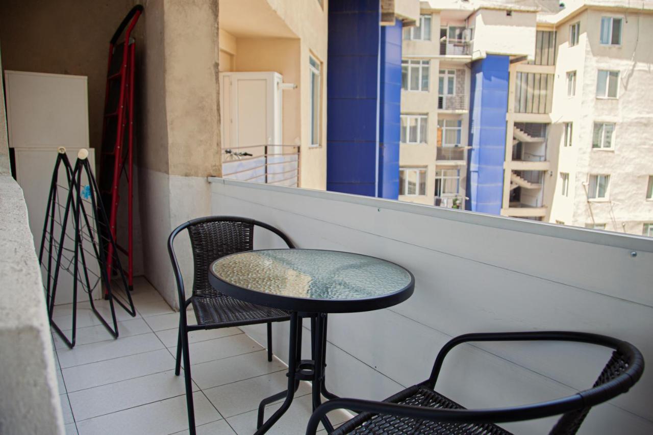 Sunny Apartments. Tbilisi. 300 Aragveli Exterior photo